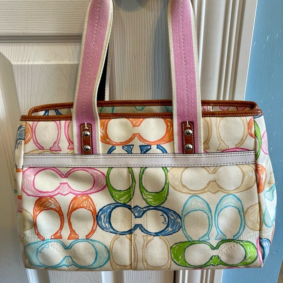 Coach Bag - Picture 2 of 10